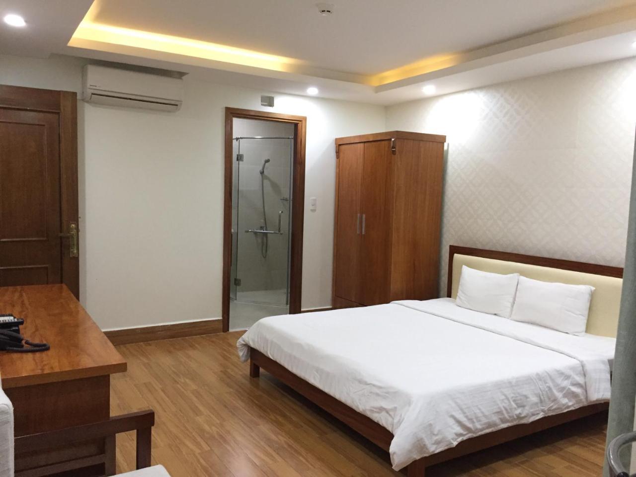 Sunny Hotel And Apartment Thành Pho Ho Chí Minh Esterno foto